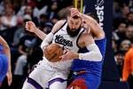 塞媒：约基奇给瓦兰打了电话 说服他继续征战NBA